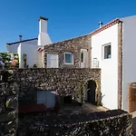 Дом отдыха Casa Do Simao, Acores - Now With Hot Tub! *