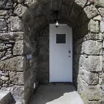 Дом отдыха Casa Do Simao, Acores - Now With Hot Tub!