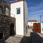 Дом отдыха Casa Do Simao, Acores - Now With Hot Tub! *