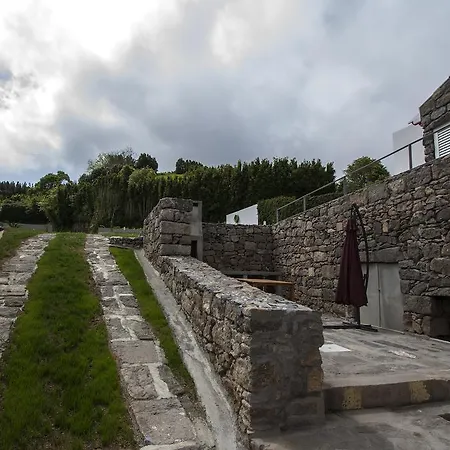 Nyaraló Casa Do Simao *