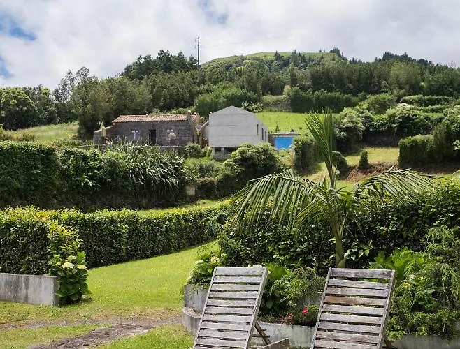 Casa Do Simao, Acores - Now With Hot Tub! *