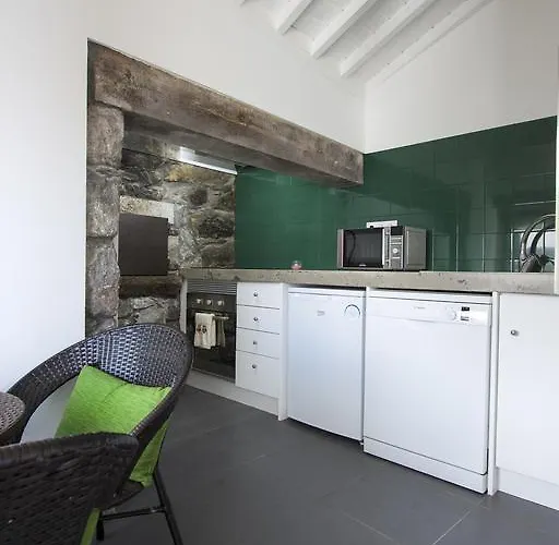 Casa Do Simao, Acores - Now With Hot Tub!